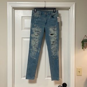 American Eagle Light Wash Hi-Rise Jeggings